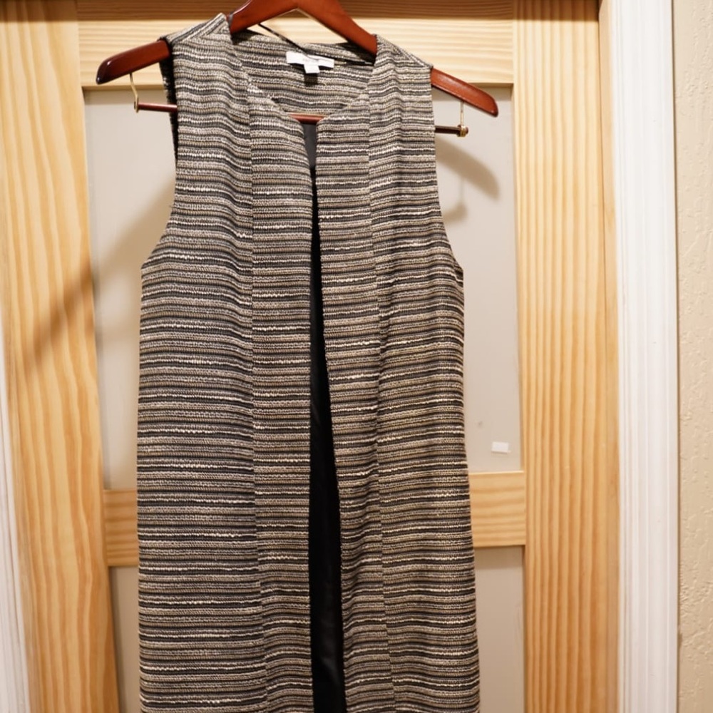 Tweed vest from Kensie